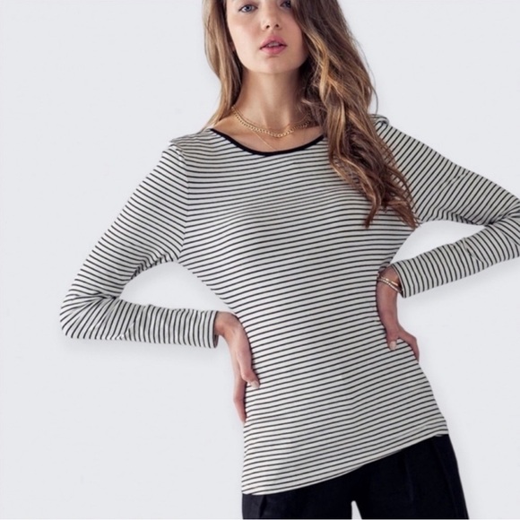 NWT Back Scoop neck long sleeve shirt - Picture 5 of 9